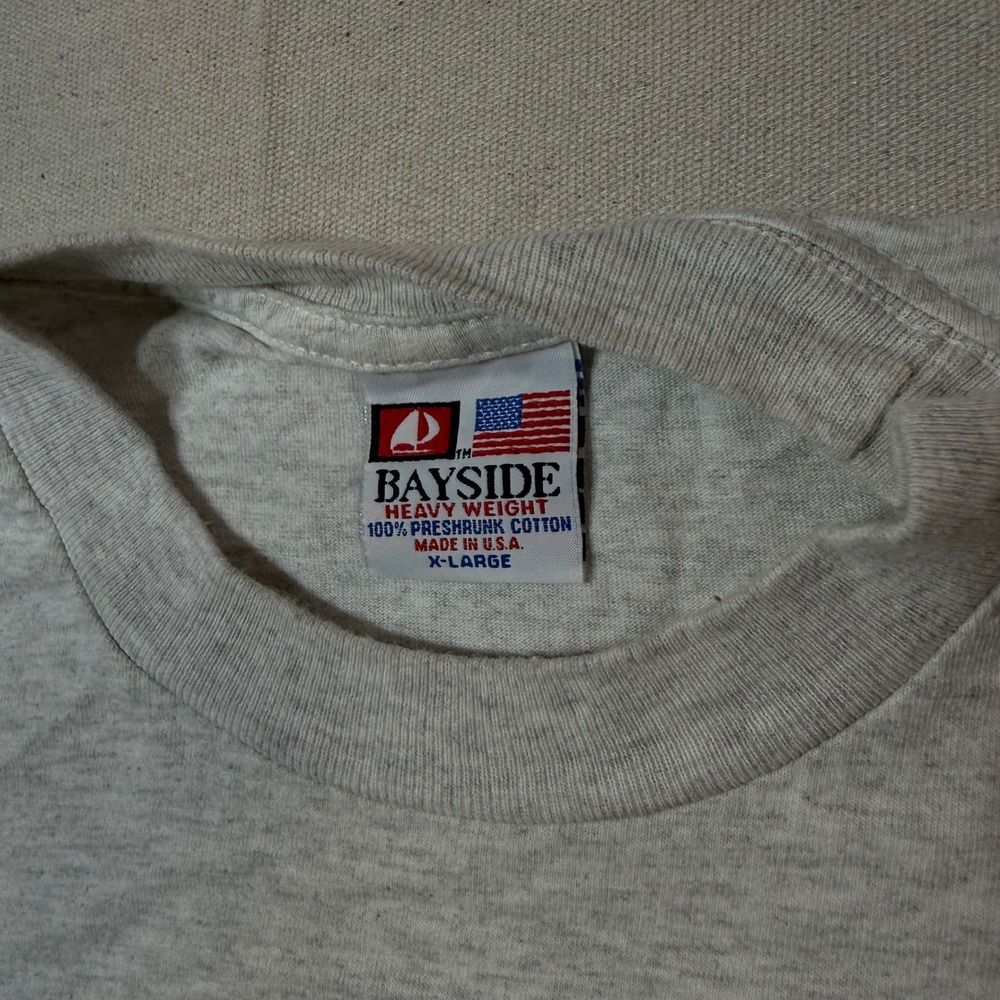 Vintage Bayside T Shirt Pride Rainbow Graphic Grey XL Made in USA - Picture 4 of 4